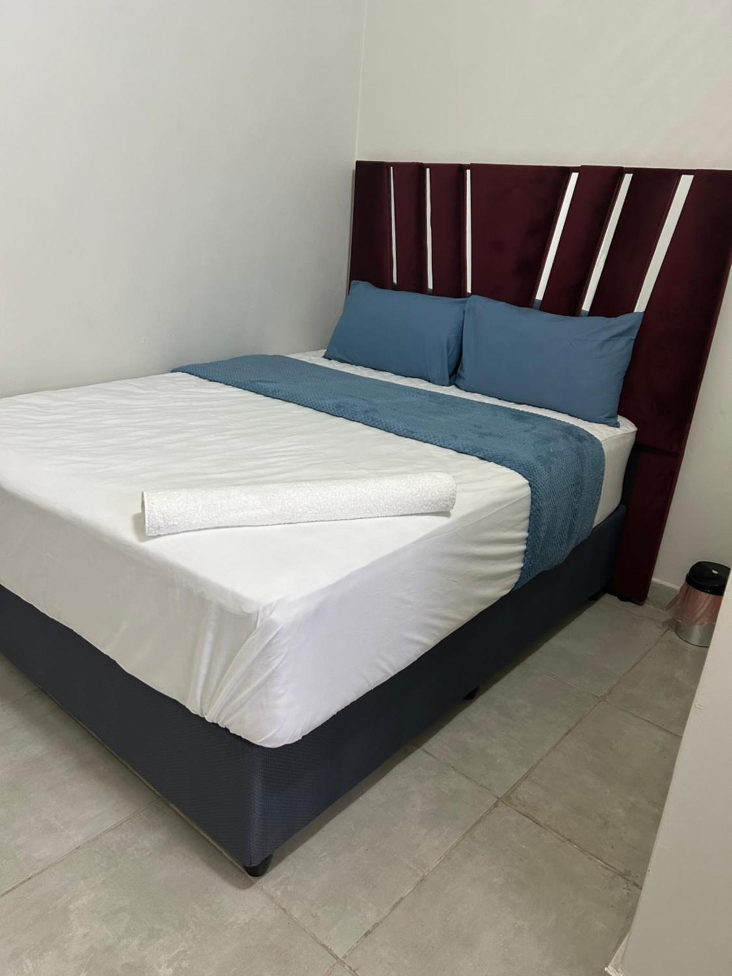 Chocolate City Guest House East London Bagian luar foto